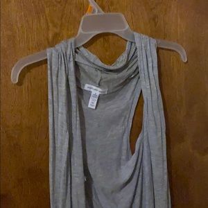 Sleeveless Gray Jacket